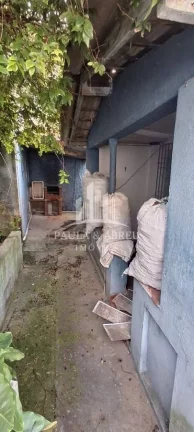 Imagem Terreno 300m² (10 X 30mts) com Casa Antiga com 6 Cômodos, Escritura no Jardim Zaíra 2, Mauá-SP