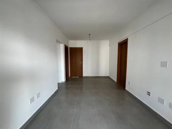 Imagem Apartamento à Venda em Guilhermina, Praia Grande - SP