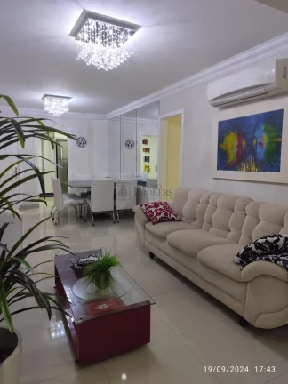 Imagem Apartamento com 03 dormitórios na Quadra Mar em Balneário Camboriú