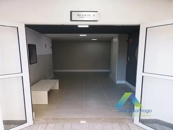Imagem Apartamento a venda com 02 quartos proximo ao metro .