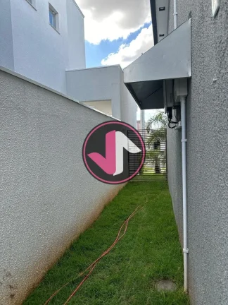 Imagem A casa dos seus sonhos estÃ¡ Ã  venda em CuiabÃ¡! Localizada no bairro SÃ£o JoÃ£o Del Rei, essa belÃ...