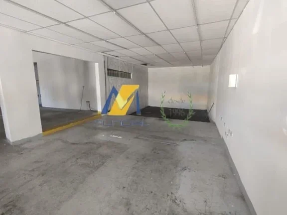 Imagem Salão comercial amplo, funcional e preparado para operações exigentes