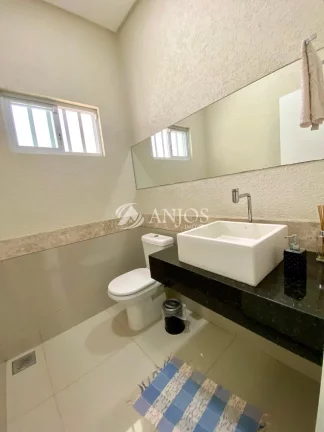 Imagem CASA Á VENDA, NO SETOR RESIDENCIAL NORTE EM SINOP - MT.