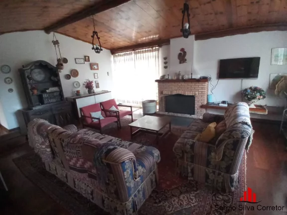 Imagem Casa a venda, em Condomínio de Alto Padrão de Campos do Jordão - SP.