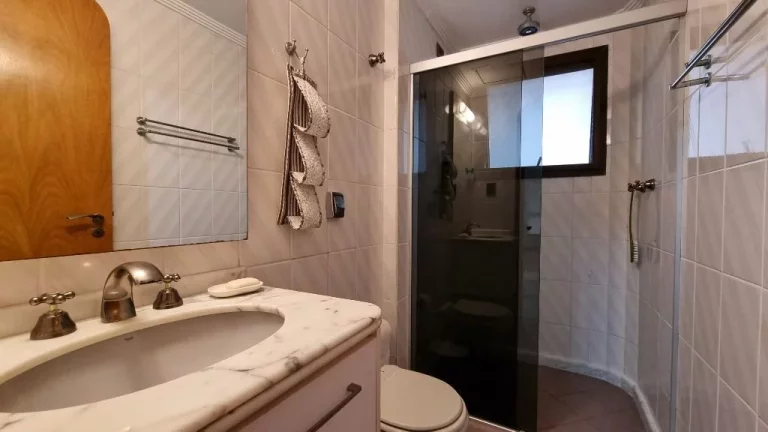 Imagem Apartamento com 3 dormitórios à venda, 130 m² - Pitangueiras - Guarujá/SP