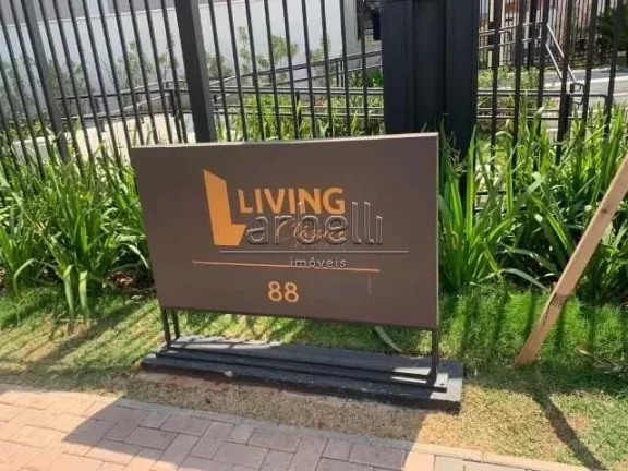 Apartamento novíssimo lindo com 141m2, sendo 3 dormitórios, living e sala de jantar estendida para...