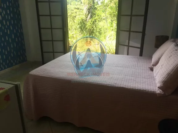 Imagem Casa de Luxo à Venda em Ubatuba-SP, Bairro Promirim: 4 Quartos, 4 Suítes, 2 Salas, 5 Banheiros, 290m². Venha Conferir!