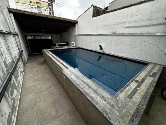 Imagem Sobrado com 4 dormitórios à venda, 276 m² por R$ 895.000,00 - Vila Lúcia - Poá/SP