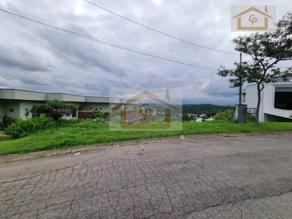 Imagem Alto Padrão, Residencial Golf Village, 534 metros