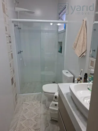Imagem Casa em Condomínio de Luxo em Jundiaí-SP: 3 Quartos, Suíte, 4 Vagas - Jardim Celeste