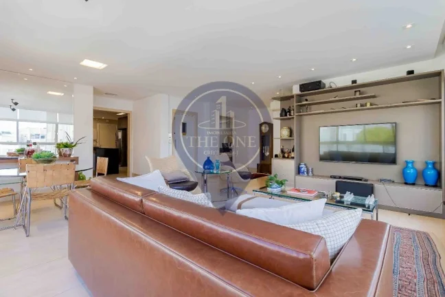 Imagem Apartamento à venda no Itaim Bibi, São Paulo-SP: 2 quartos, 2 suítes, 4 banheiros, 1 vaga, 150m² de área.