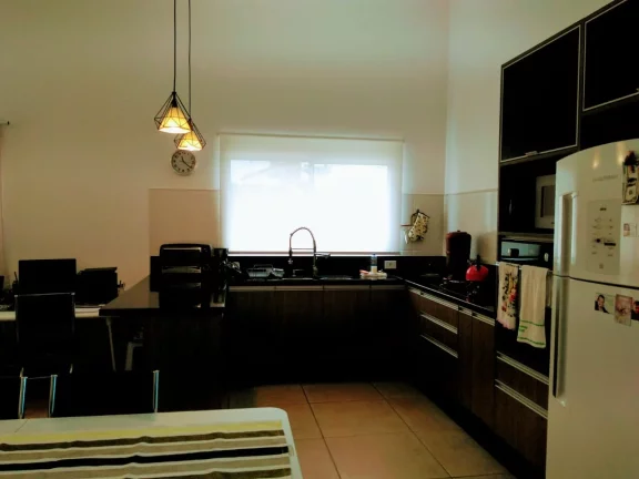 Imagem Casa Moderna no Ninho Verde I Eco Residence - Porangaba, SP