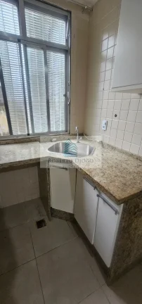 Imagem Apartamento à venda no Rio de Janeiro, Camorim: 2 quartos, sala, vaga de garagem, 52 m² de área.