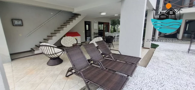 Imagem Casa para Alugar em Juquehy Temporada com, 8 suítes, 600m da praia - Acomodação 24 pessoas | Juquehy Imobiliária