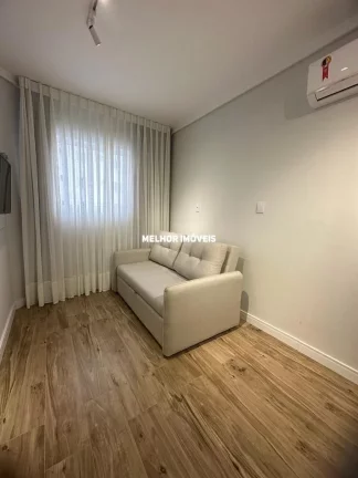 Imagem Apartamento à venda com 03 Dormitórios sendo 02 suítes, mobiliado e equipado localizado na Quadra Mar