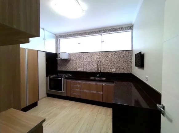 Imagem Sobrado triplex para venda no Ipiranga com 220mts