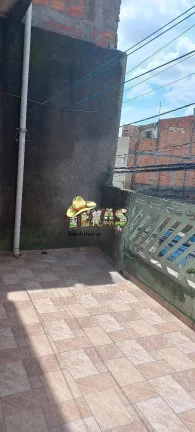 Imagem VENDO SOBRADO COM TRES ANDARES CIDADE A.E.CARVALHO
