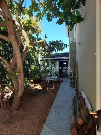Imagem Casa à venda em condomínio, com 260m² de área construída e excelente localização, ao lado do ...