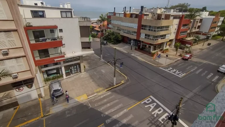 Imagem Apto de frente para venda 1 Dorm no Centro Torres/RS.
