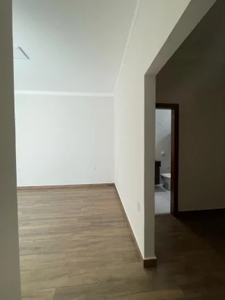 Imagem VENDE-SE BELISSIMA CASA NO PIRATININGA 1