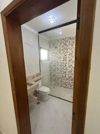 Imagem Imóvel de luxo no Jardim Astro em Sorocaba-SP: Casa em condomínio com 4 quartos, 1 suite, 2 salas, 4 banheiros e 4 vagas.