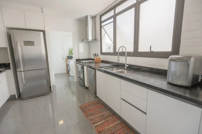 Imagem Apartamento Brooklin - 227M², 3 Dorms, 3 Suítes, 3 Vagas, Varanda.