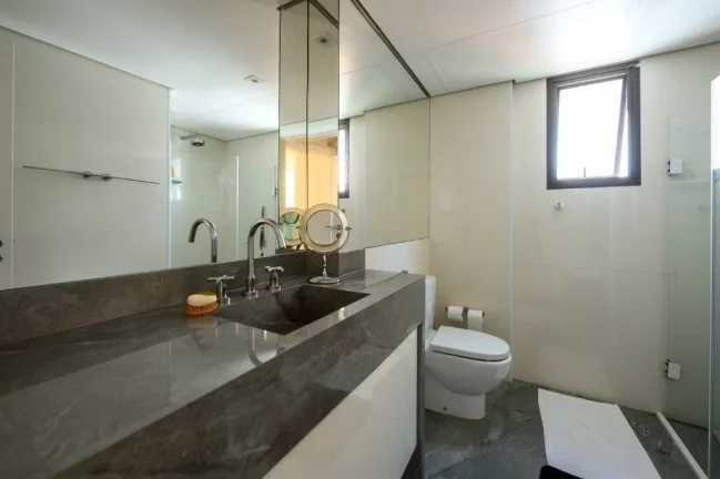 Imagem Duplex for Sale in São Paulo, Brazil: 5 Beds, 5 Baths, 4 Car Spaces, 790m² - Exclusive Cerqueira César Residence