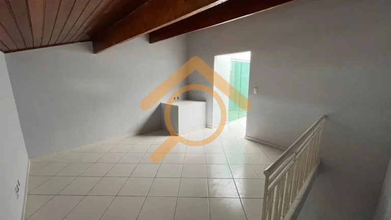Imagem Imperdível: Casa à venda em São Paulo-SP, Vila Esperança, 3 quartos, 1 suíte, 2 salas, 4 vagas, 180m². Venha conferir!