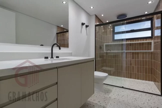 Imagem Apartamento à Venda 220m² | 3 Dormitórios + 2 Vagas | Rua Haddock Lobo