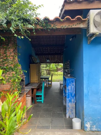 Imagem Casa de rua no Camburizinho