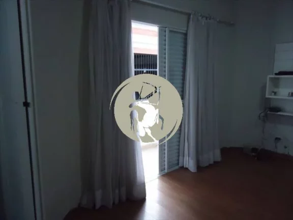 Imagem APARTAMENTO DE 1 DORMITÓRIO GRANDE DE FRENTE PARA O MAR COM SACADA E REFORMADO