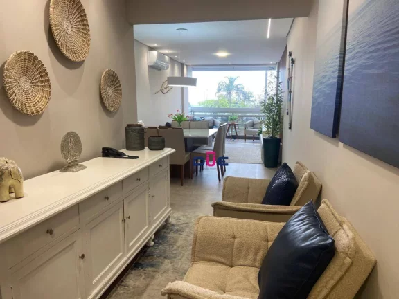 Imagem Apartamento com 2 dormitórios, 1 suíte e dependência completa, com vista mar, na Aparecida