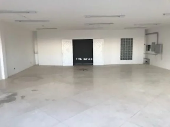 Imagem Aluguel de Loja Comercial de Alto Padrão em São Paulo-SP, Alto de Pinheiros: 2 salas, 2 banheiros, 12 vagas de garagem, 800m².