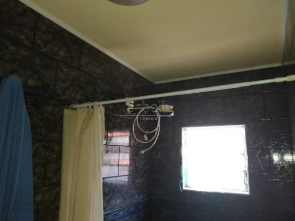 Imagem Sobrado com 300 metros quadrados aproximadamente de área total e 150 metros quadrados de área cons...