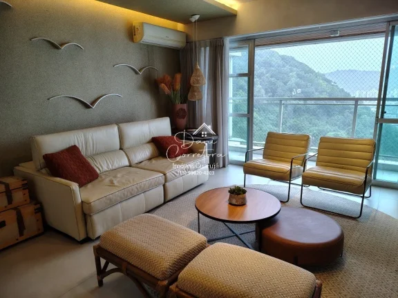 Imagem Apartamento atualizado e reformado com vista para o mar e lazer, 3 quartos com suíte e 2 vagas na Pitangueiras, Guarujá-SP - 165m² de área.