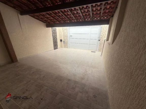 Imagem Casa com 2 dormitórios à venda, 94 m² por R$ 680.000,00 - Vila Caiçara - Praia Grande/SP