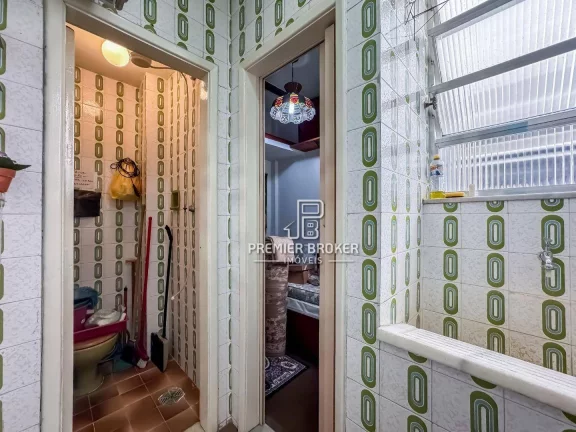 Imagem Apartamento à venda, 56 m² por R$ 300.000,00 - Várzea - Teresópolis/RJ