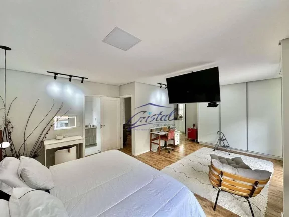 Imagem Casa com 3 quartos / suítes à venda, 224 m² - Condomínio Nova Higienópolis - Granja Viana - Carapicuíba/SP