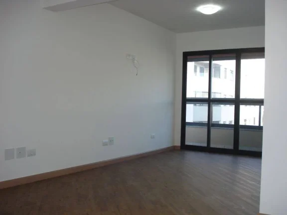 Imagem Apartamento reformado 102 m² 2 Dormitórios sendo 2 Suites e 2 Vagas