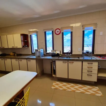 Imagem Apartamento de 190m2 no Edifício José Russo no bairro Cidade Nova