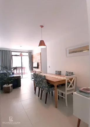 Imagem "Apartamento recém reformado de 3 dormitórios em condomínio charmoso e seguro no Jardim Santa Cruz!"