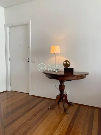 Imagem Apartamento impecável, localizado no melhor do Itaim Bibi, próximo ao Parque do Povo. Planta com 7...