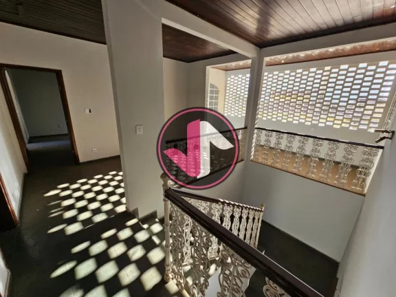 Imagem Se você procura um imóvel comercial espaçoso e bem localizado em Cuiabá, esta Casa Comercial no ...