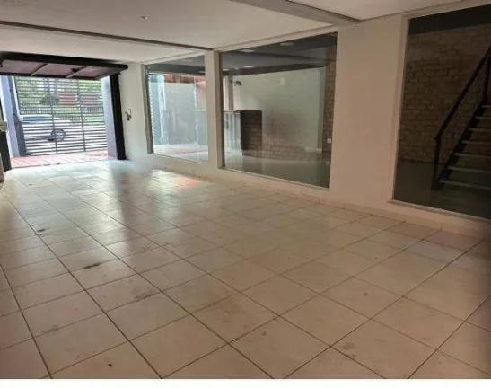 Imagem Prédio Comercial na Água Rasa com 10 Salas