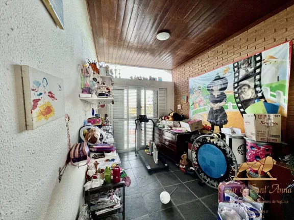 Imagem Casa a venda e locação residencial Vila Elisa em Campos do Jordão-SP