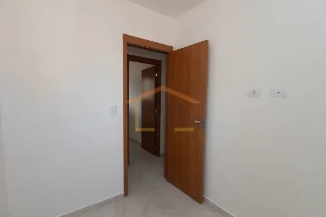 Imagem Apartamento com 42,60m², dispõe de 2 dormitórios, 1 banheiro, sala dois ambientes, cozinha com ga...