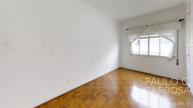 Imagem Bela Vista Venda - 5 Dormitórios (3 Suítes) - 2 Vagas - 485m² Para Reforma