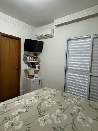Imagem Sobrado em Condomínio com 2 Suítes - Vila Dalila | 72m²