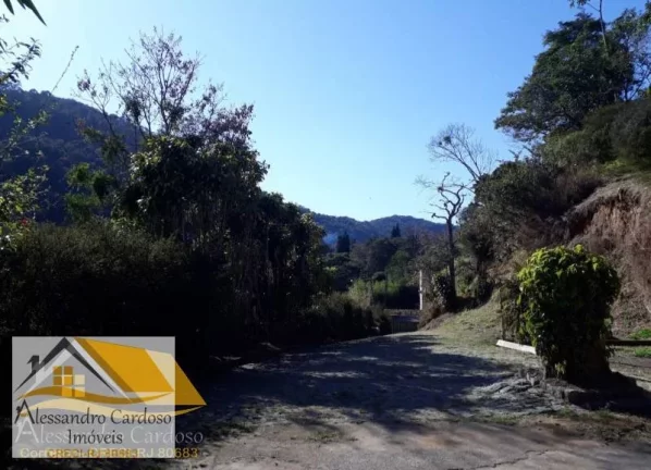 Imagem Vendo chácara com 6 mil mts²