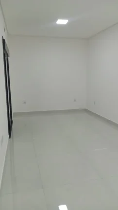 Imagem Casa em Condomínio à Venda em Sorocaba-SP, Wanel Ville: 3 Quartos, 1 Suíte, 3 Salas, 4 Vagas de Garagem, 140m².